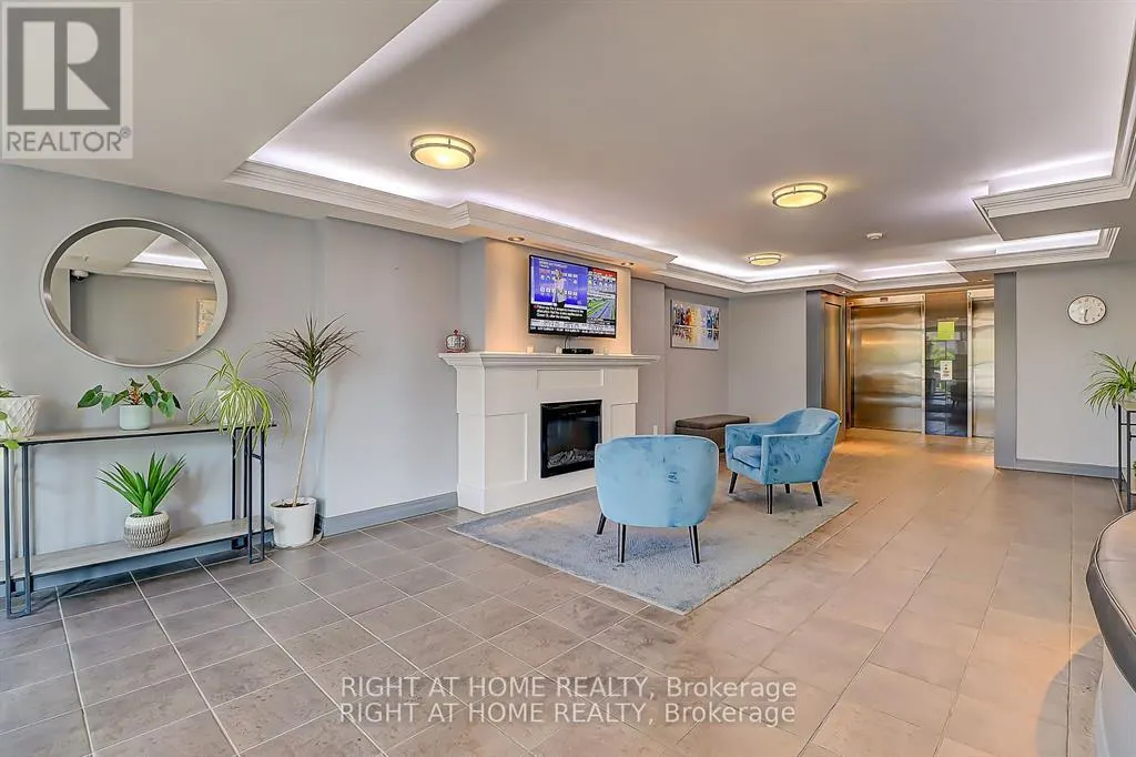 404 - 1625 PICKERING PARKWAY
