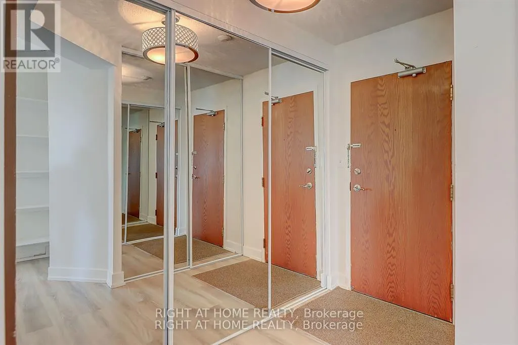 404 - 1625 PICKERING PARKWAY