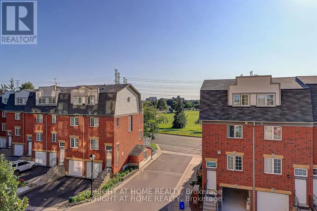 404 - 1625 PICKERING PARKWAY