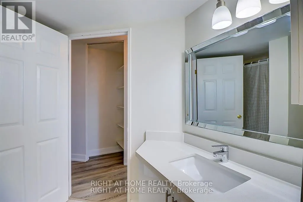 404 - 1625 PICKERING PARKWAY