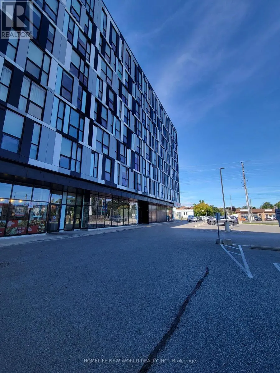 839 - 1900 SIMCOE STREET N