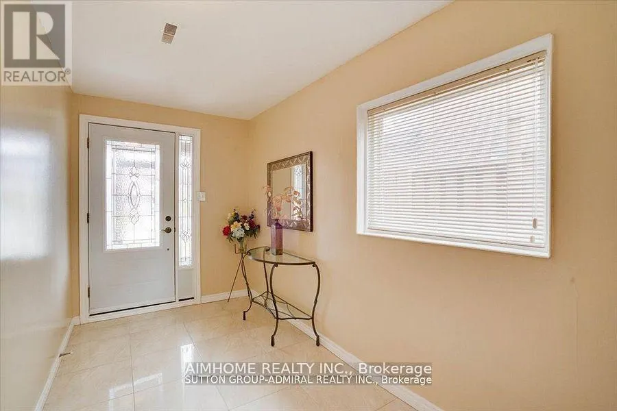 39 KEYWORTH TR(GROUND FLOOR) TRAIL