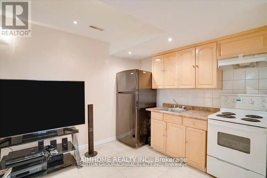 39 KEYWORTH TR(GROUND FLOOR) TRAIL