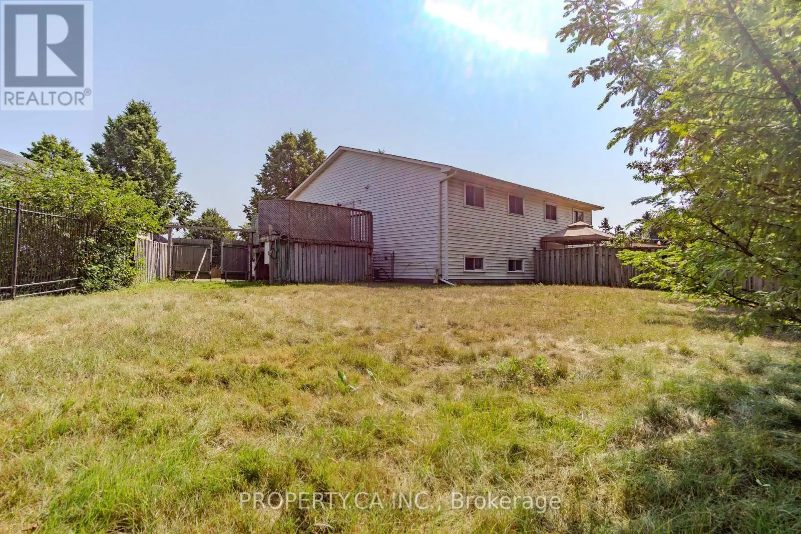 1415 NOEL COURT