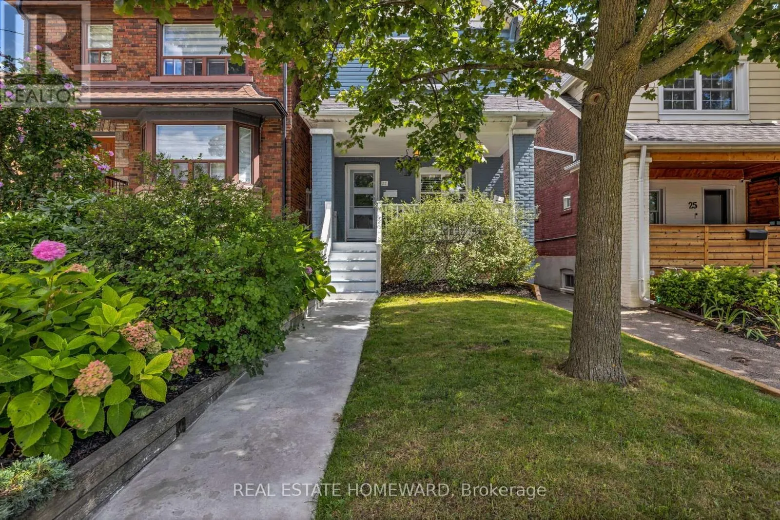 27 NORMANDY BOULEVARD
