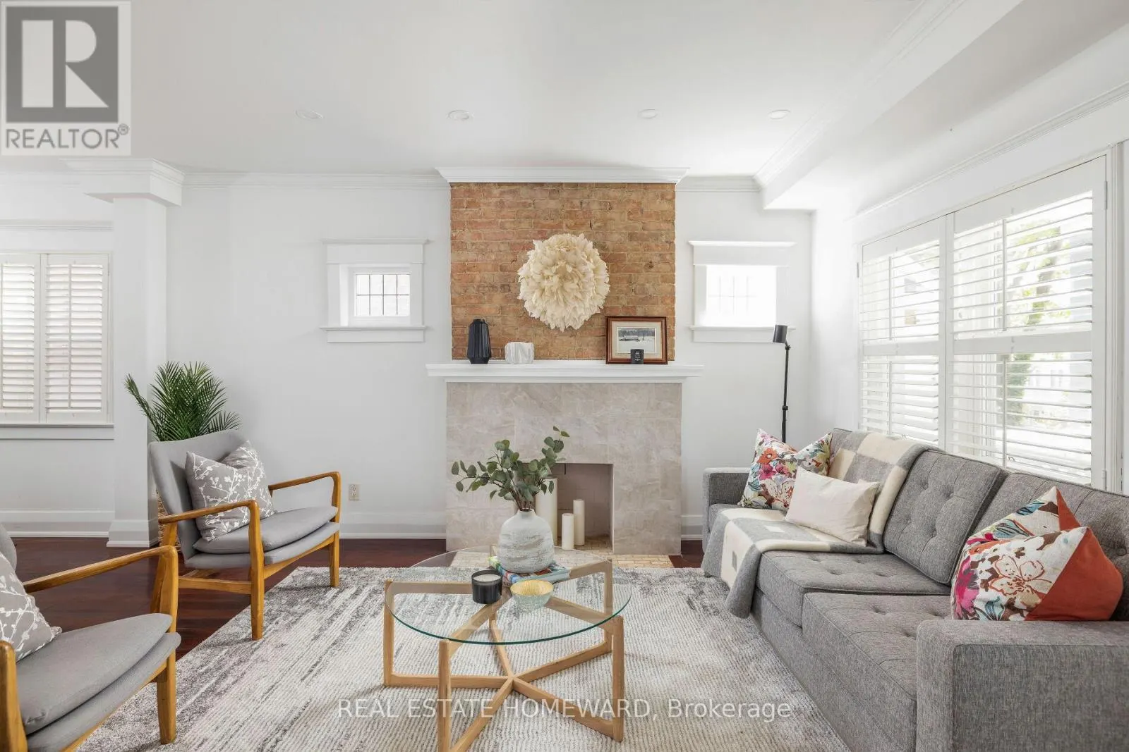 27 NORMANDY BOULEVARD