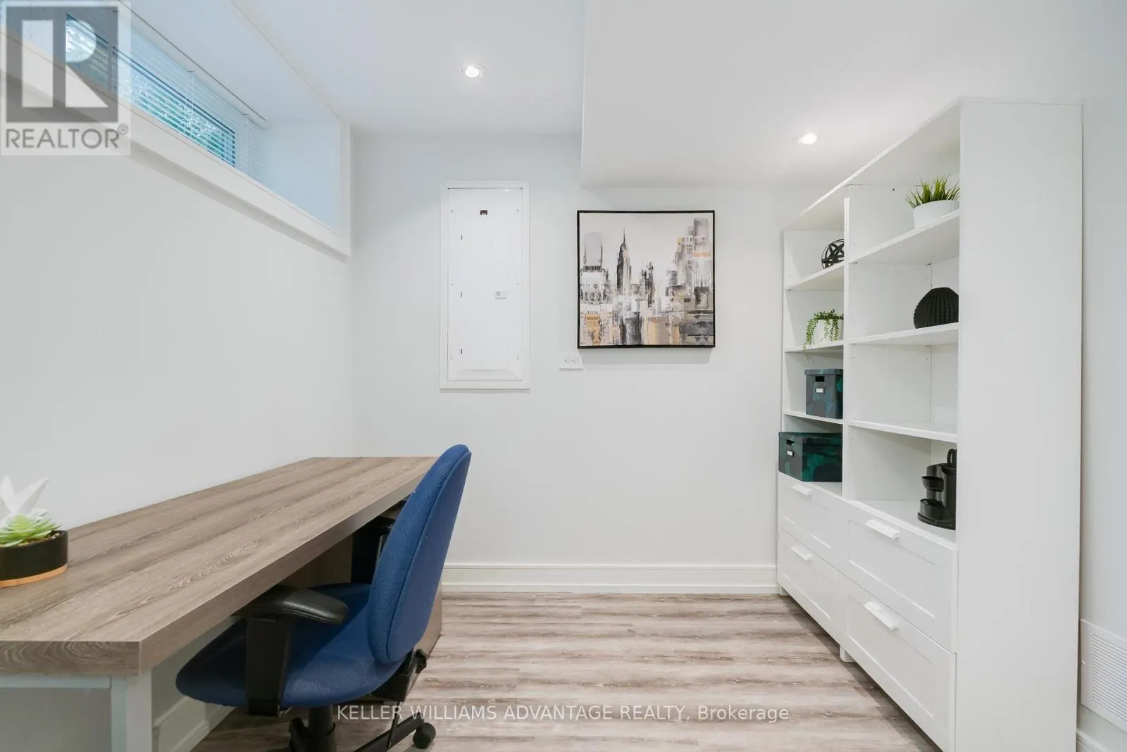 18 MCKAYFIELD ROAD