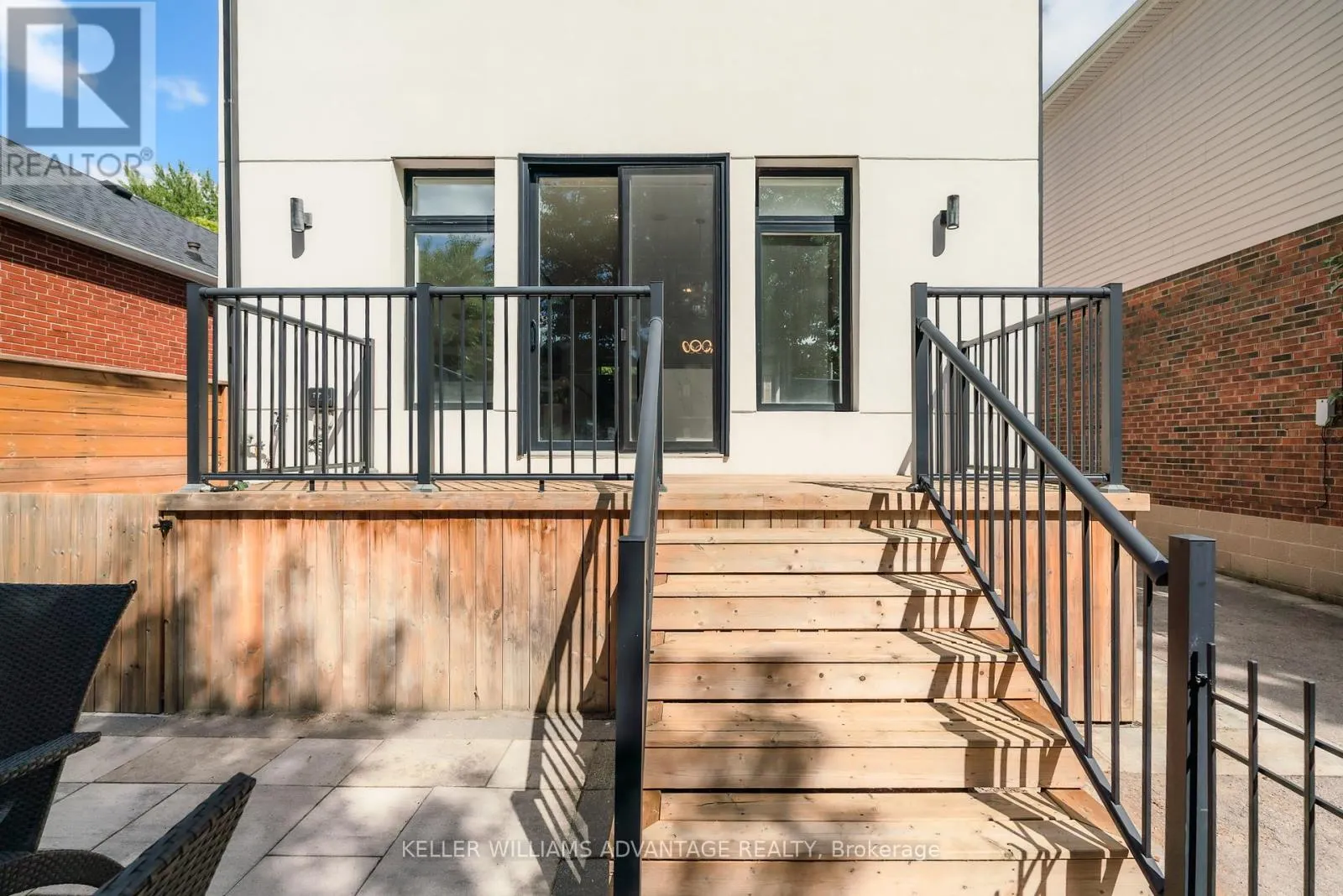 18 MCKAYFIELD ROAD