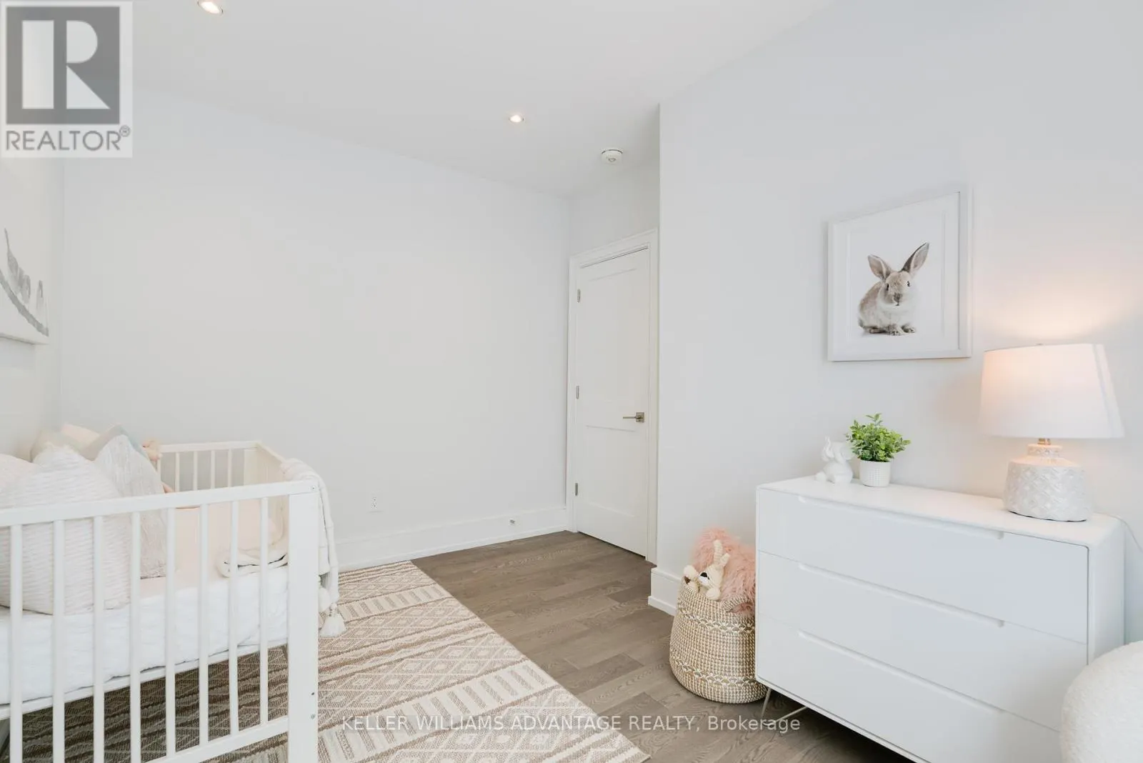 18 MCKAYFIELD ROAD