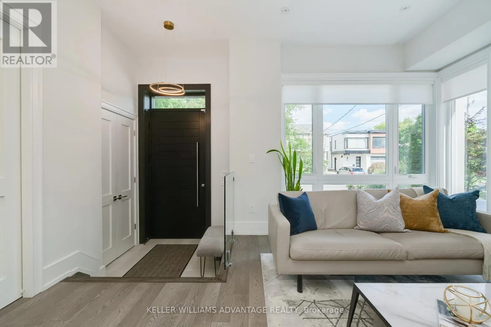 18 MCKAYFIELD ROAD