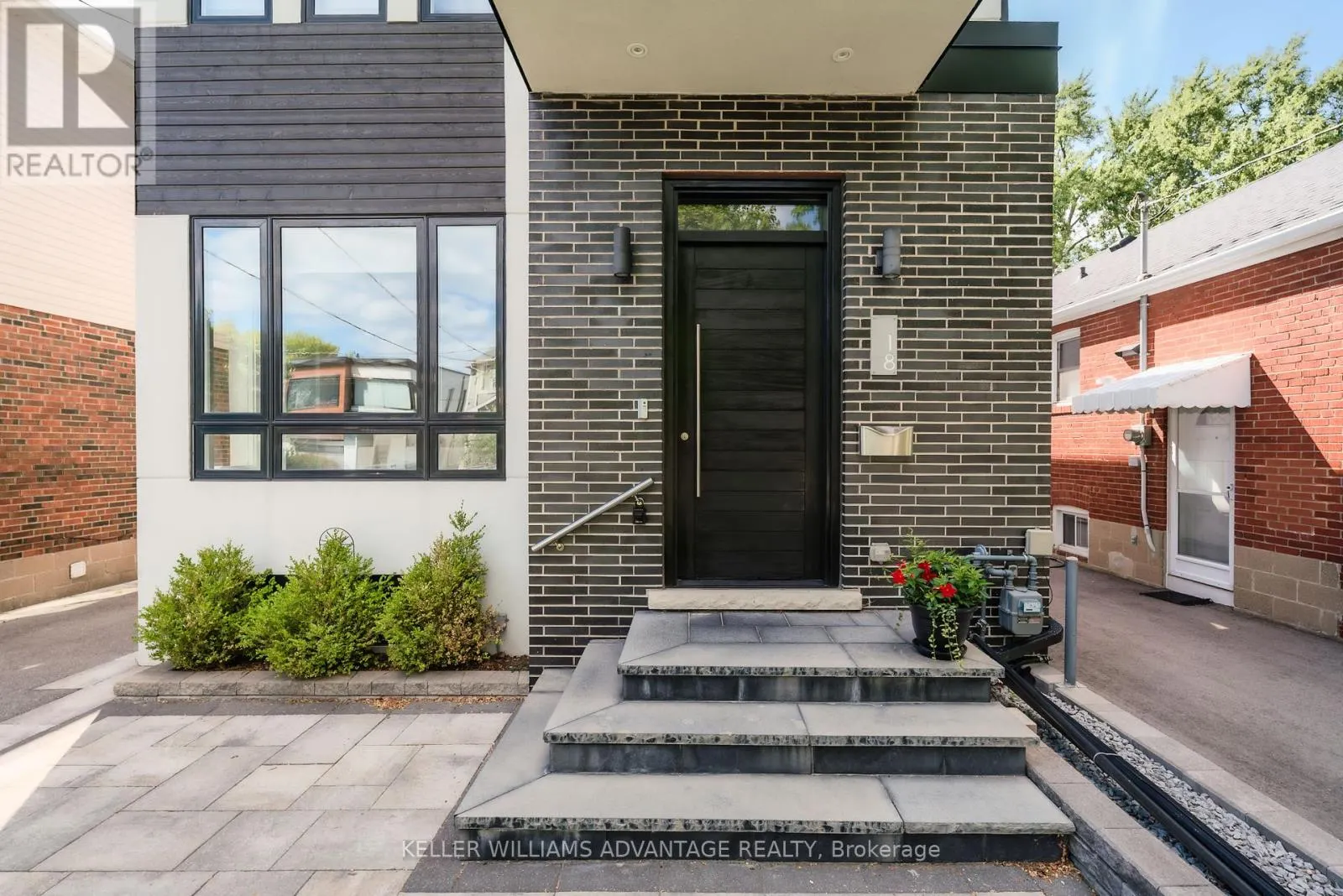 18 MCKAYFIELD ROAD