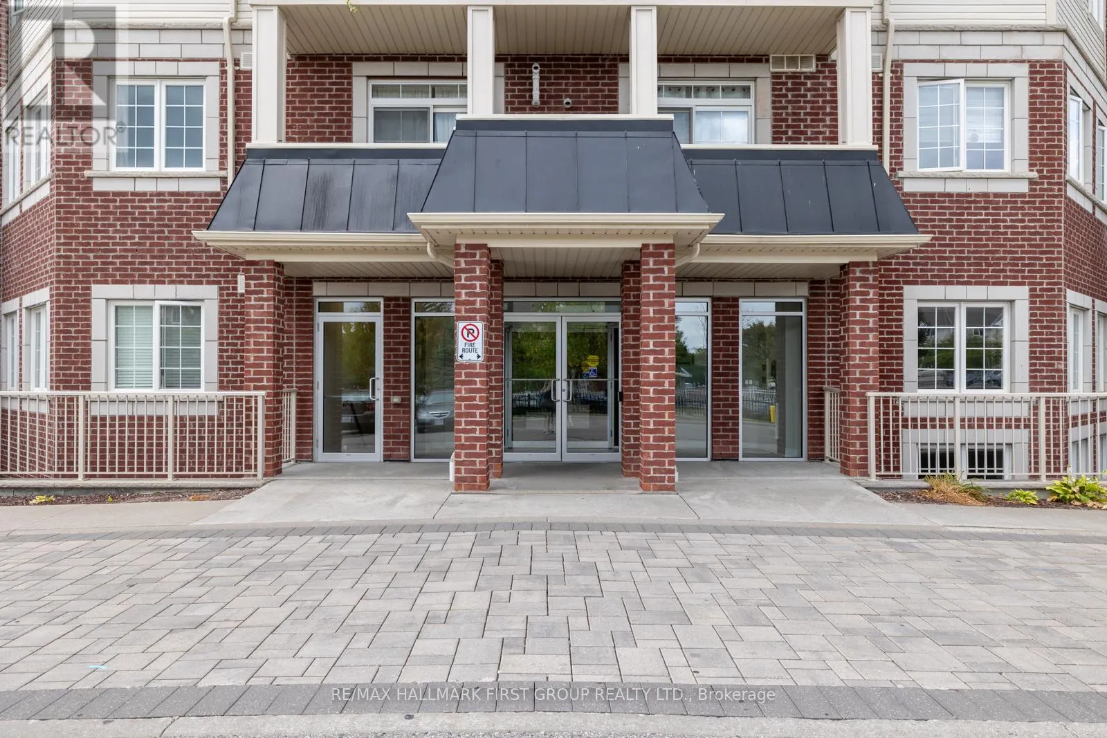 221 - 84 ASPEN SPRINGS DRIVE