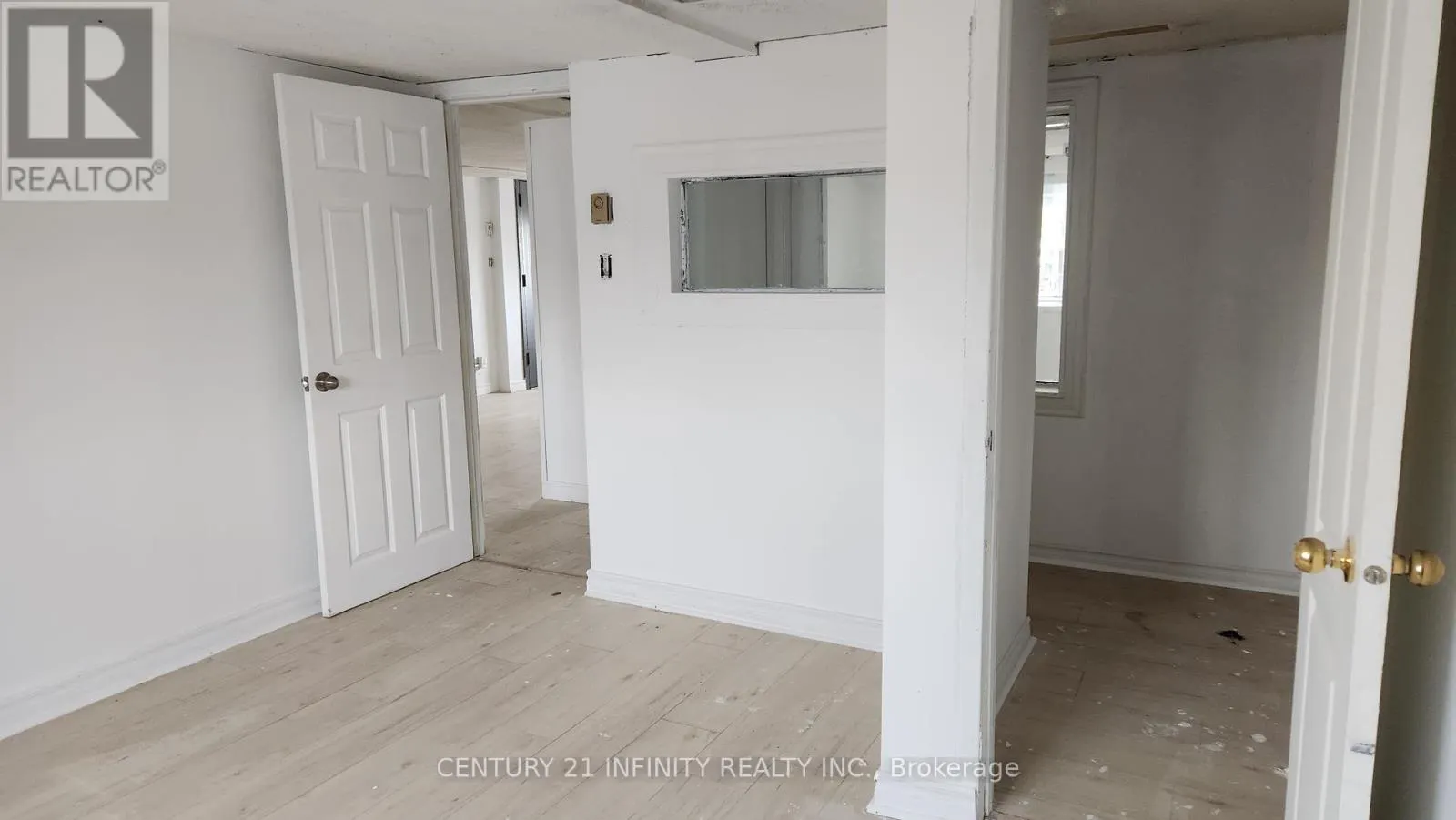8 - 1019 NELSON STREET, #8