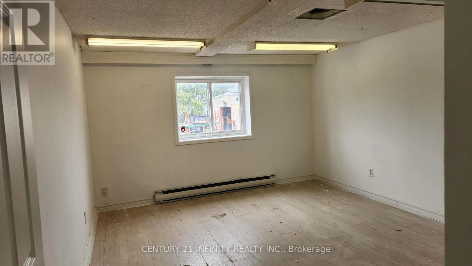 8 - 1019 NELSON STREET, #8