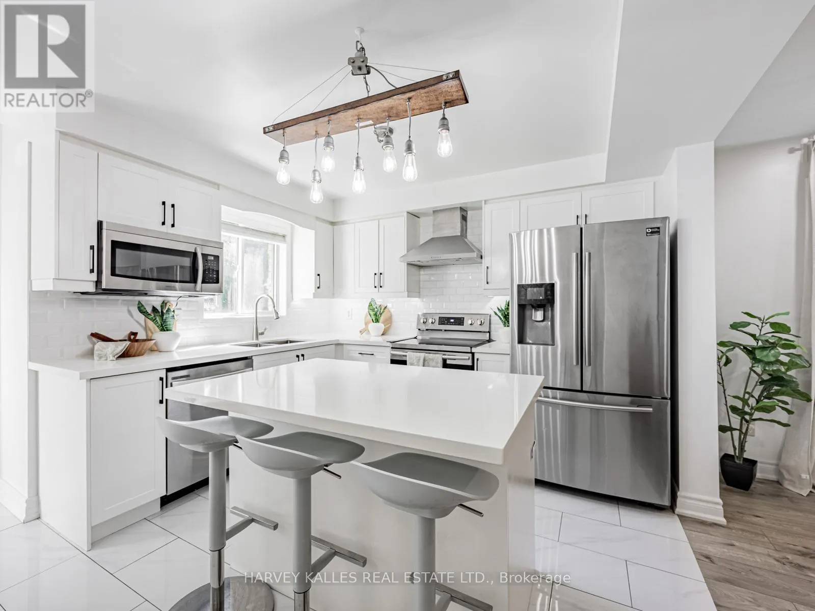 10 HIBBARD DRIVE