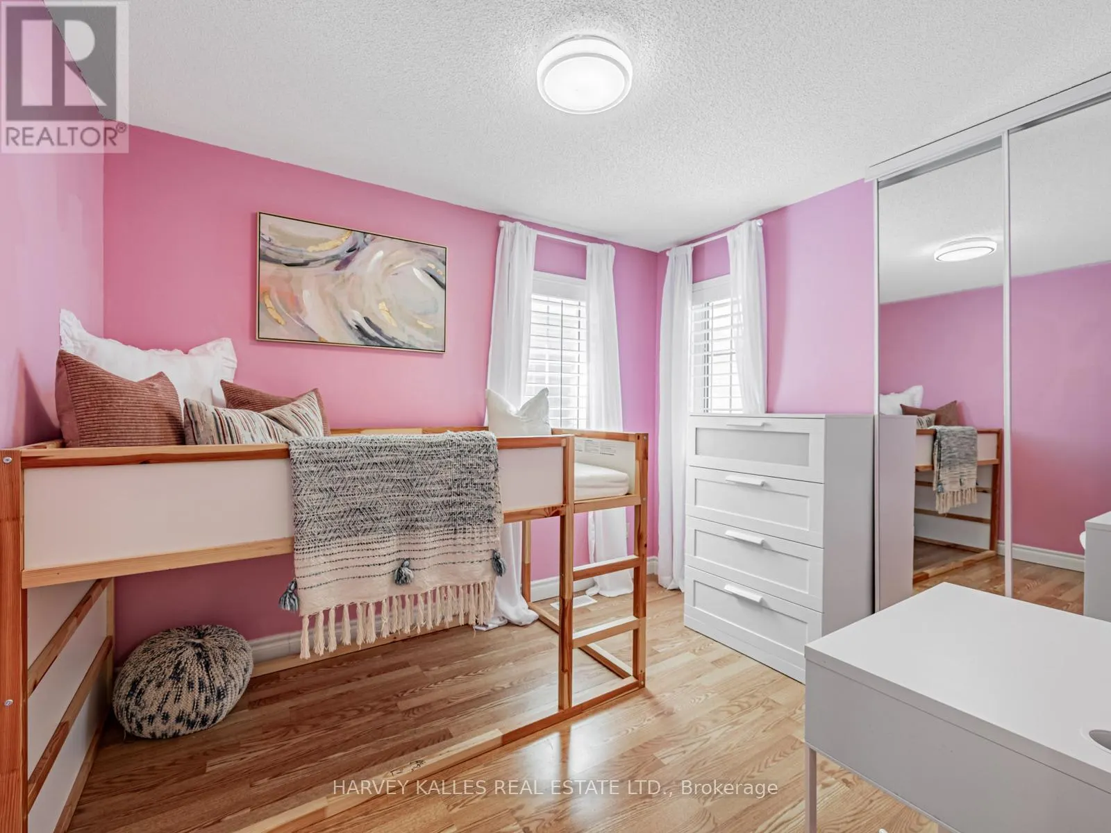 10 HIBBARD DRIVE