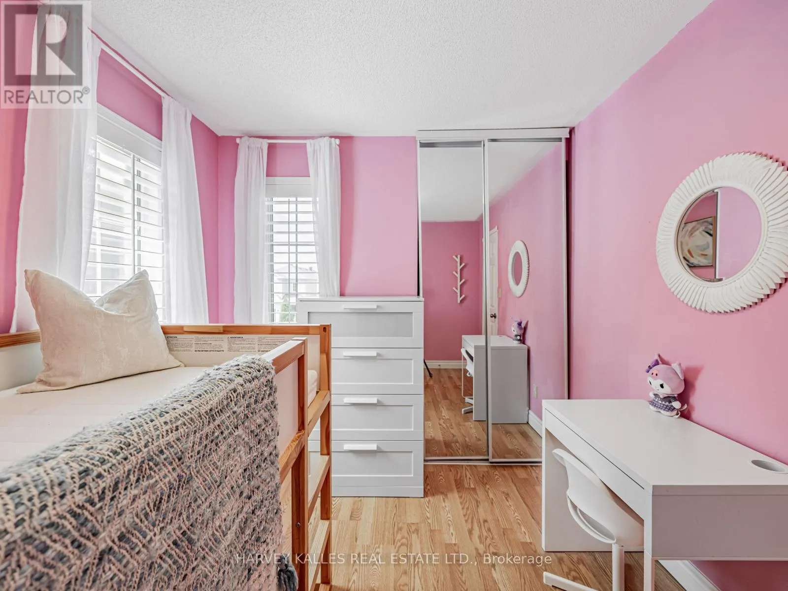 10 HIBBARD DRIVE