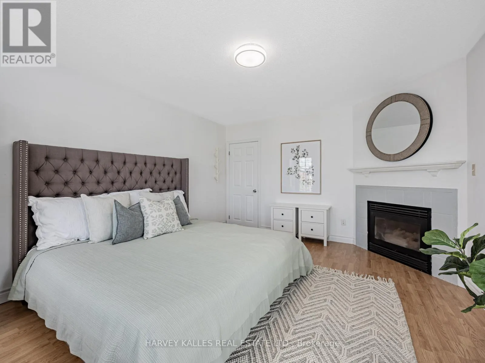 10 HIBBARD DRIVE