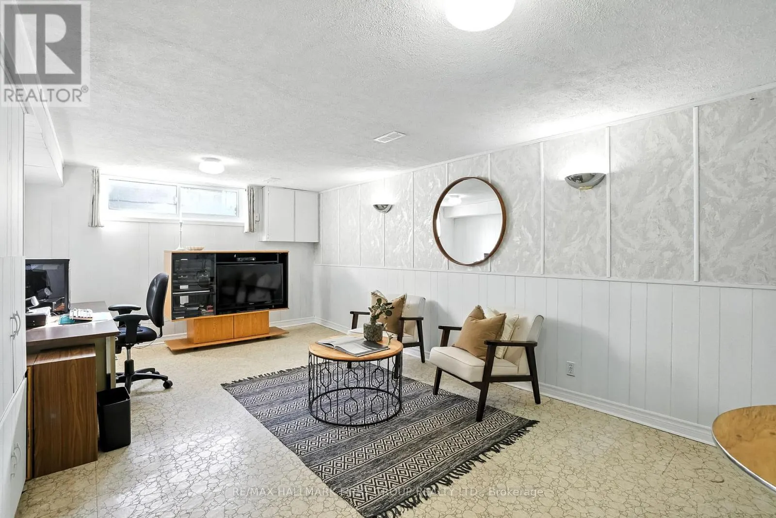 865 MARINET CRESCENT