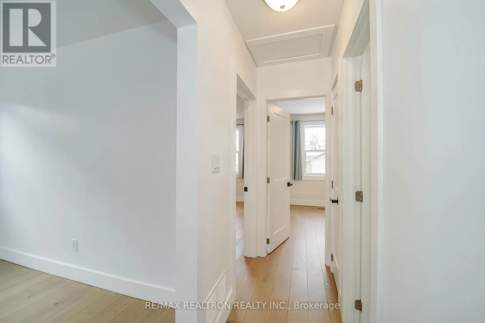 1380 WOODBINE AVENUE
