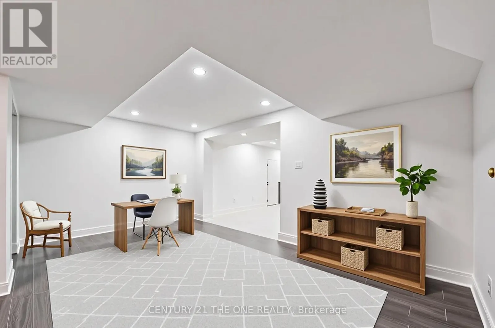 54 MARBLEMOUNT CRESCENT