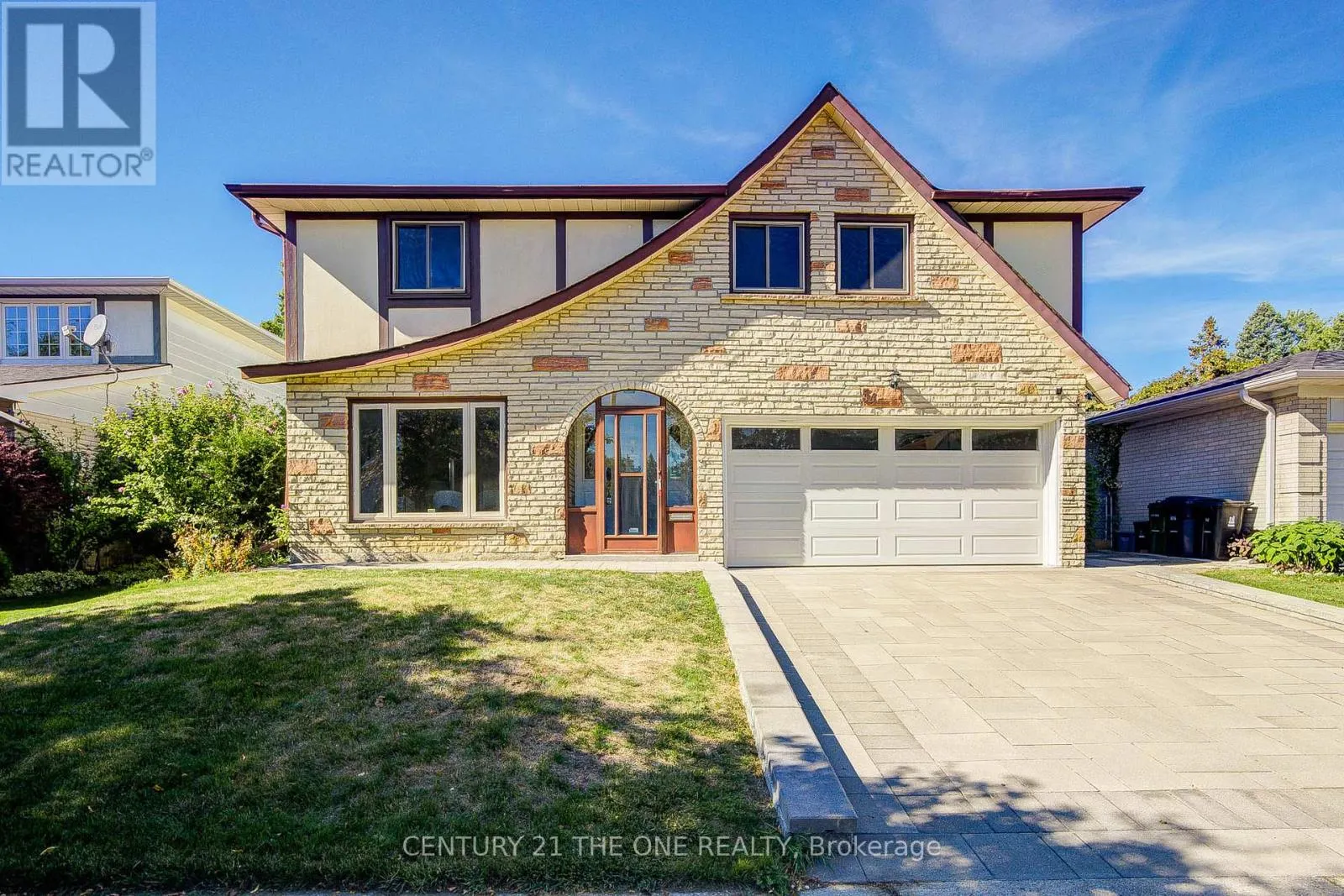 54 MARBLEMOUNT CRESCENT