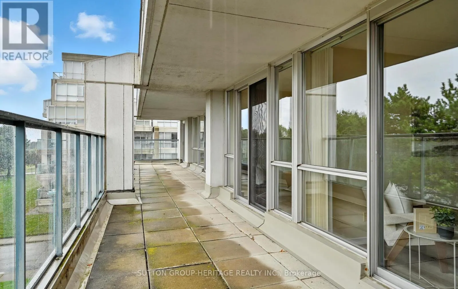 308 - 45 CUMBERLAND LANE