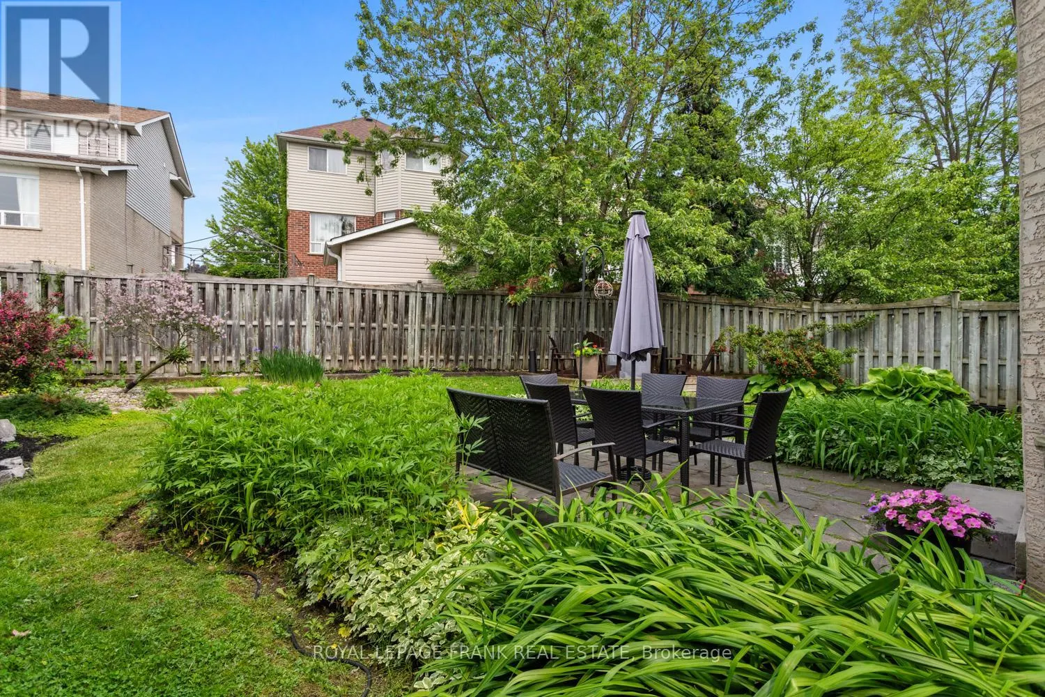 1089 TIMBERLAND CRESCENT