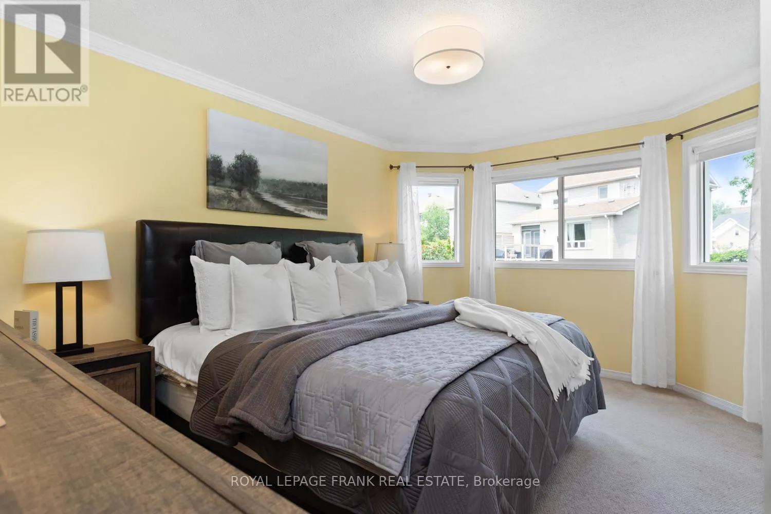1089 TIMBERLAND CRESCENT