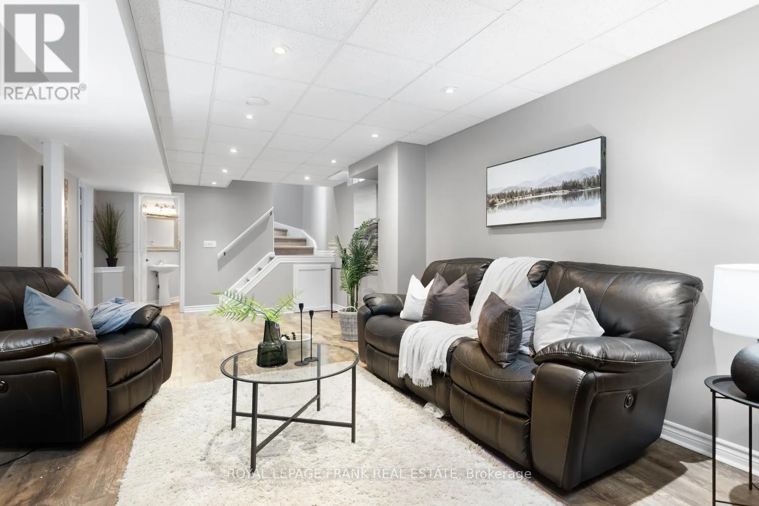 1089 TIMBERLAND CRESCENT