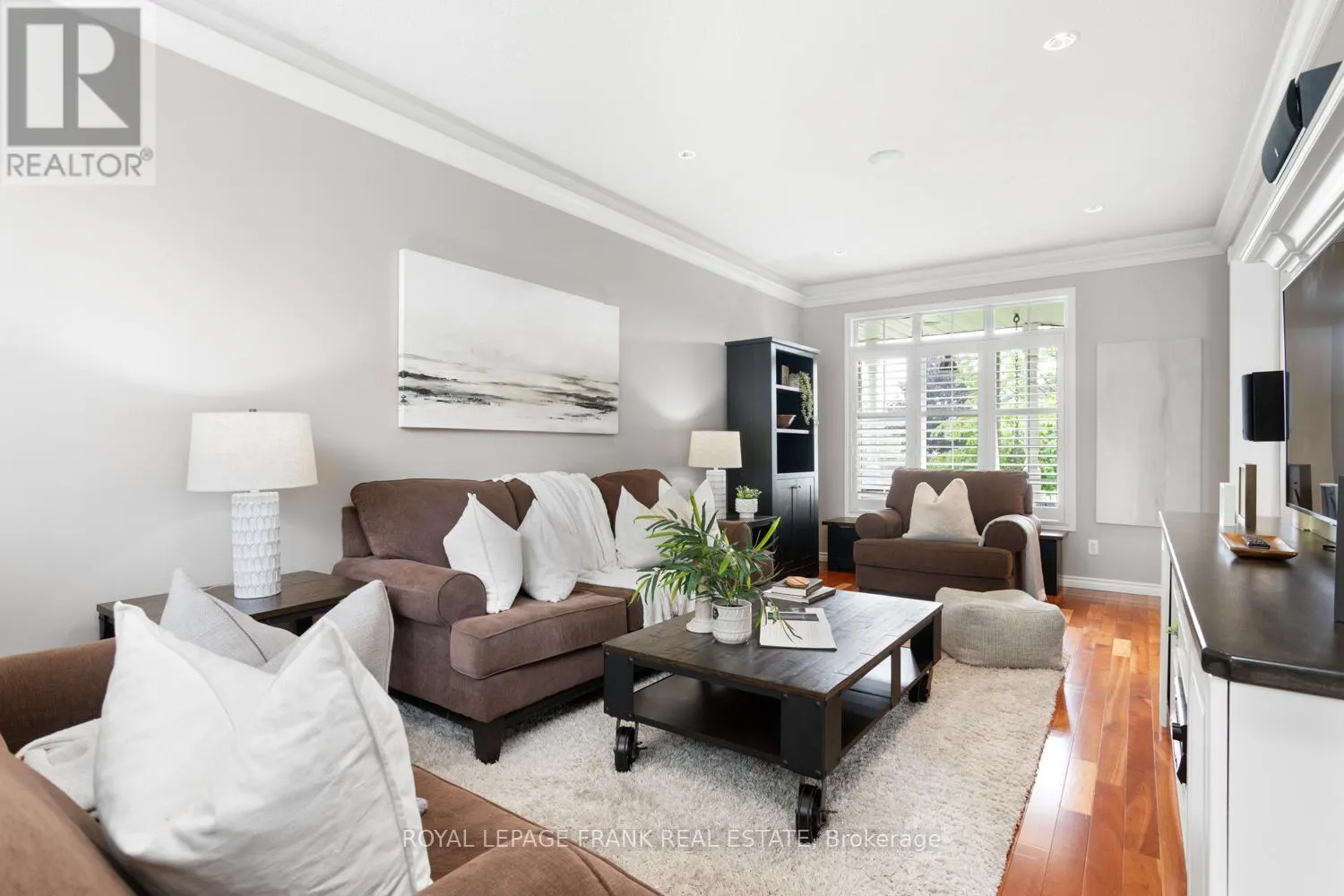 1089 TIMBERLAND CRESCENT