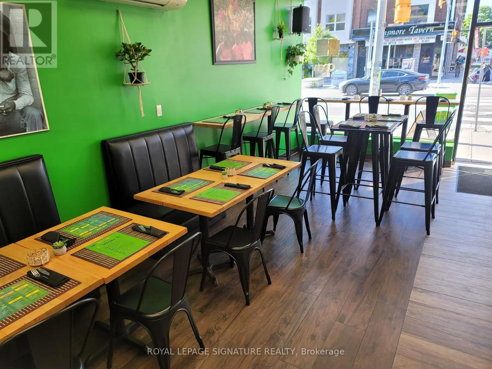 1299 - 1301 DANFORTH AVENUE