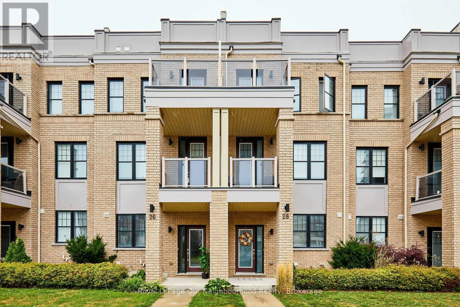 28 CLARINGTON BOULEVARD
