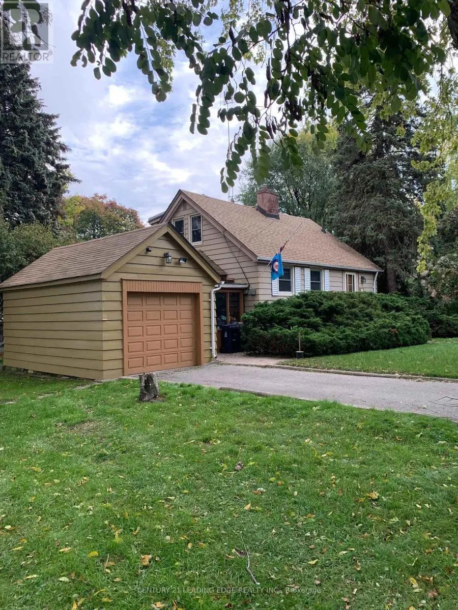 21 FAIRCROFT BOULEVARD