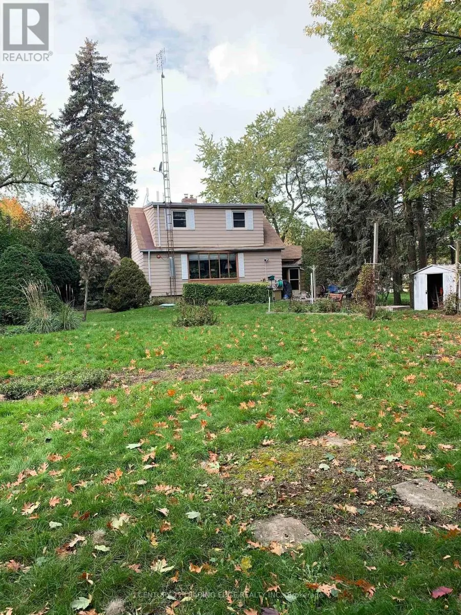 21 FAIRCROFT BOULEVARD