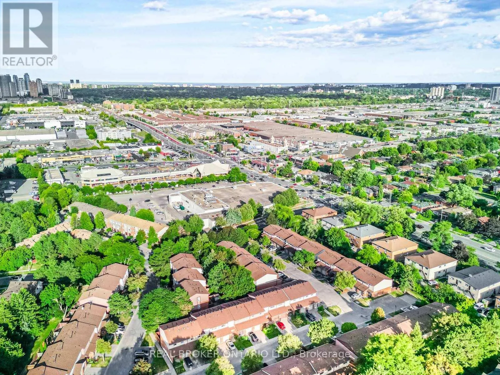 20 - 30 DUNDALK DRIVE
