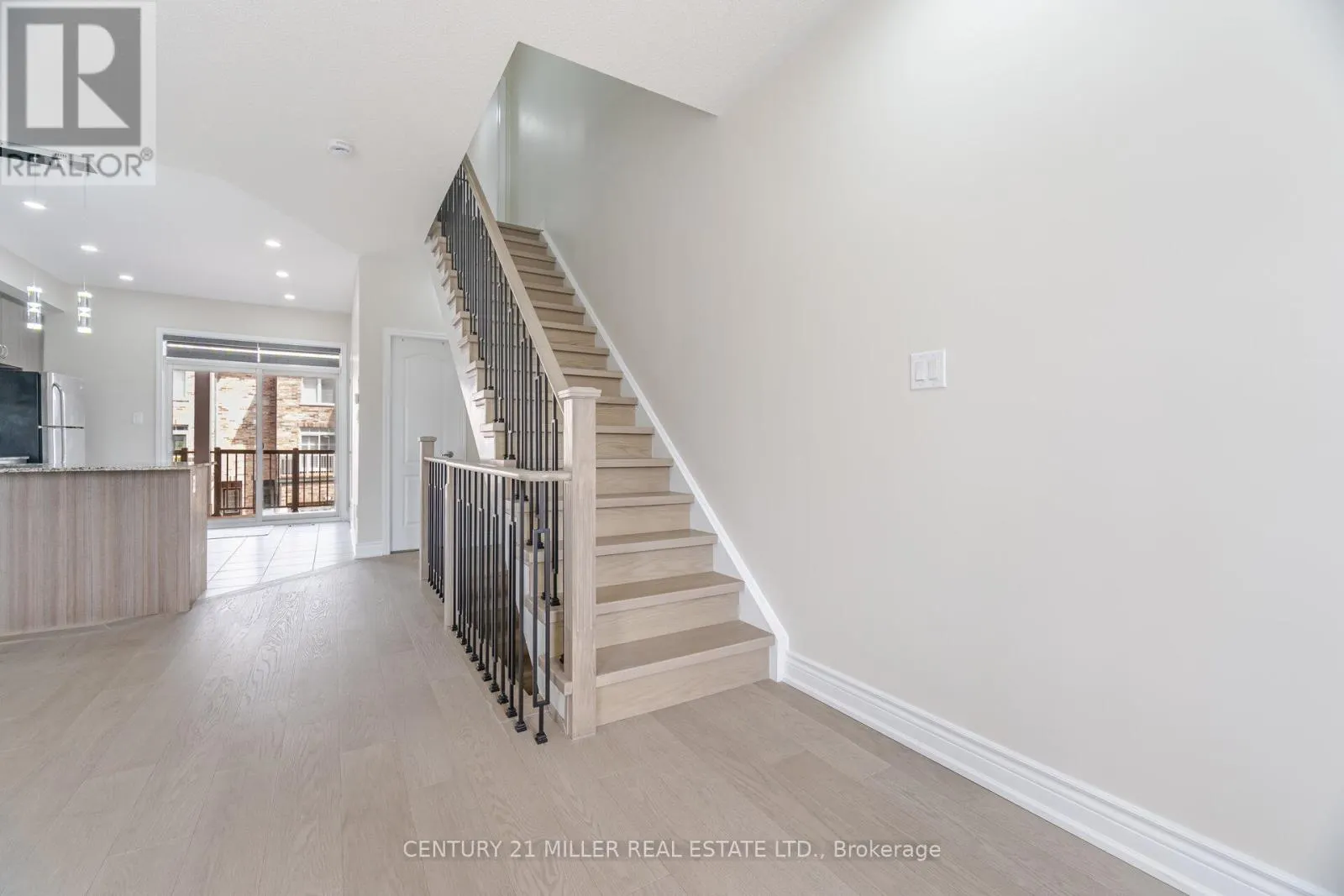 1401 SALEM ROAD N