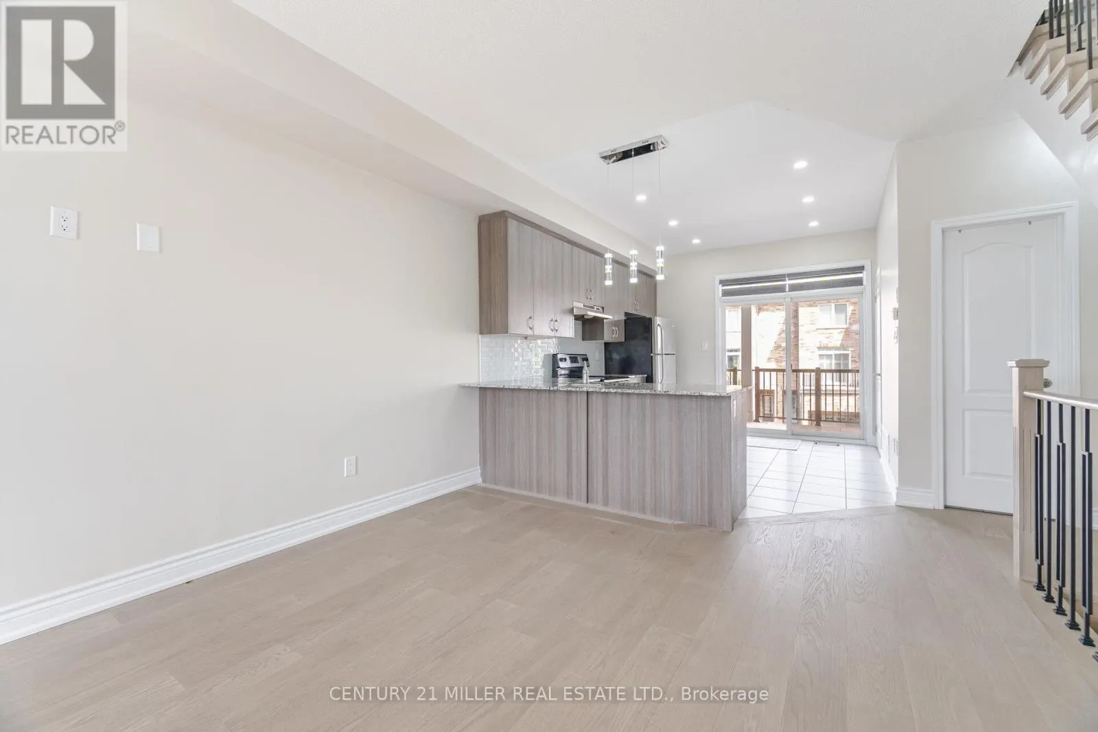 1401 SALEM ROAD N