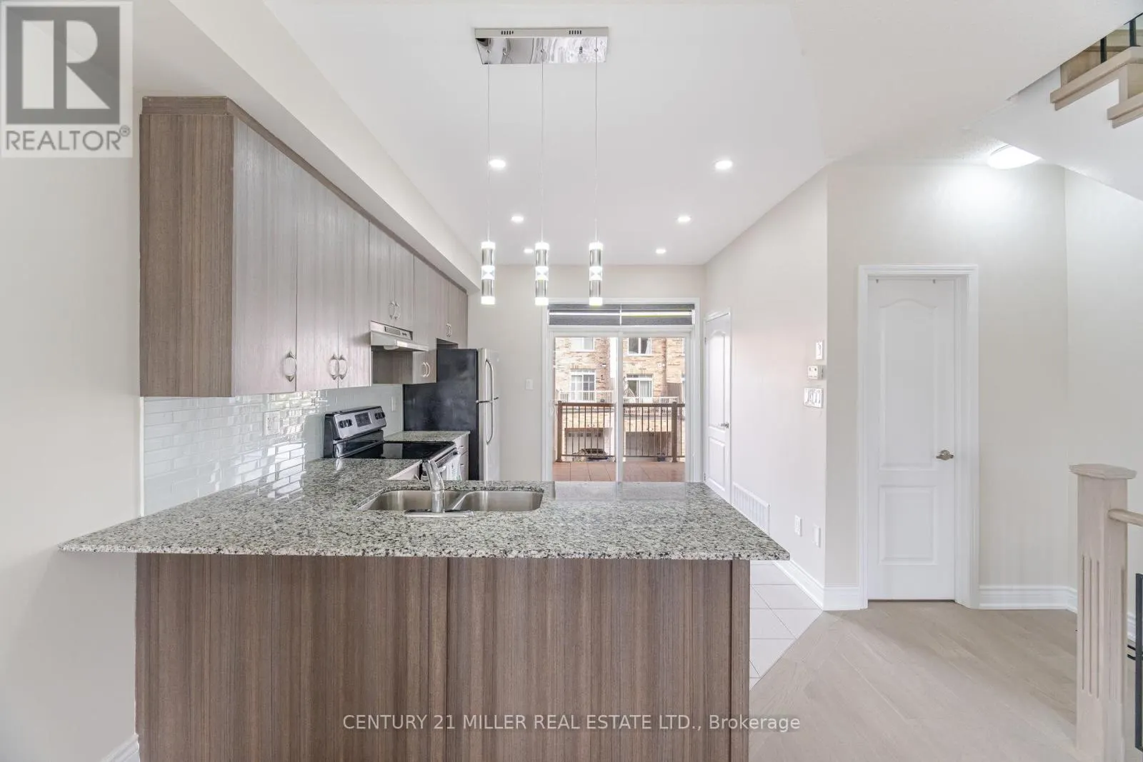 1401 SALEM ROAD N