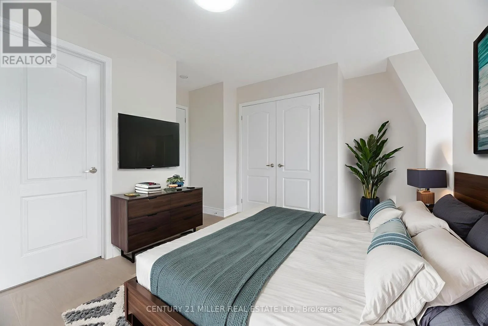 1401 SALEM ROAD N