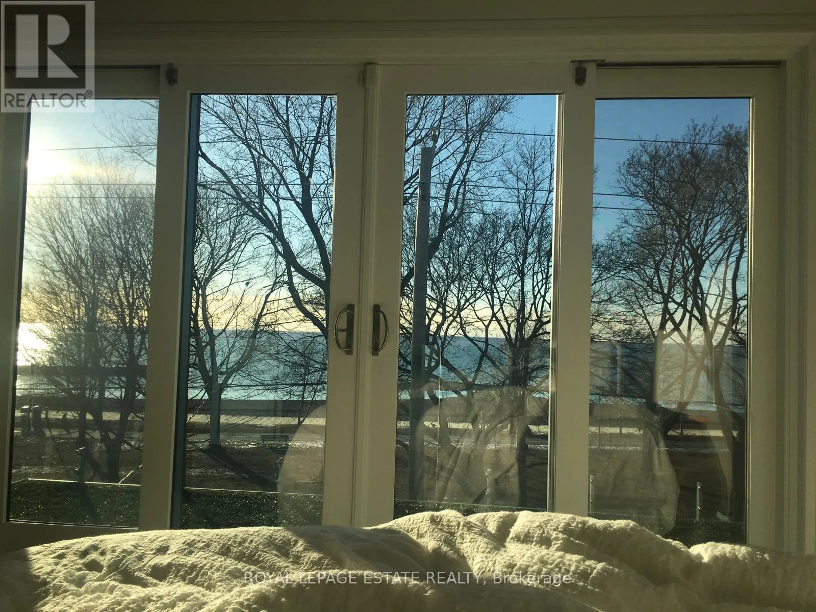 62 HUBBARD BOULEVARD