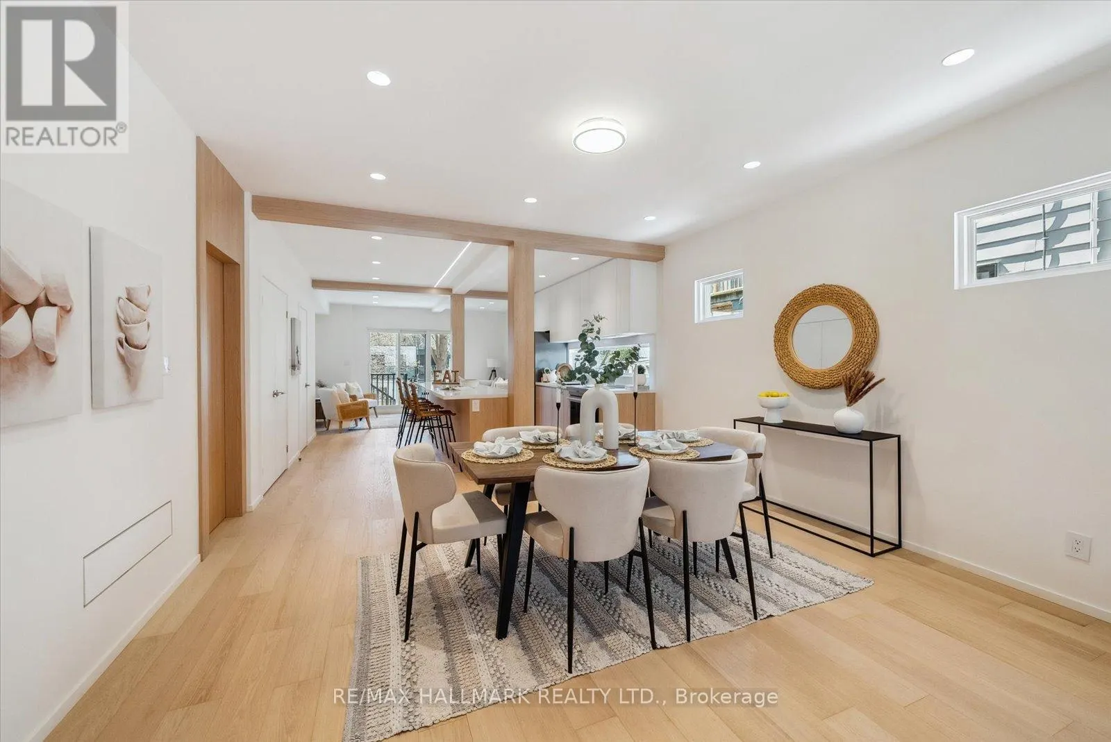 7 IVY AVENUE