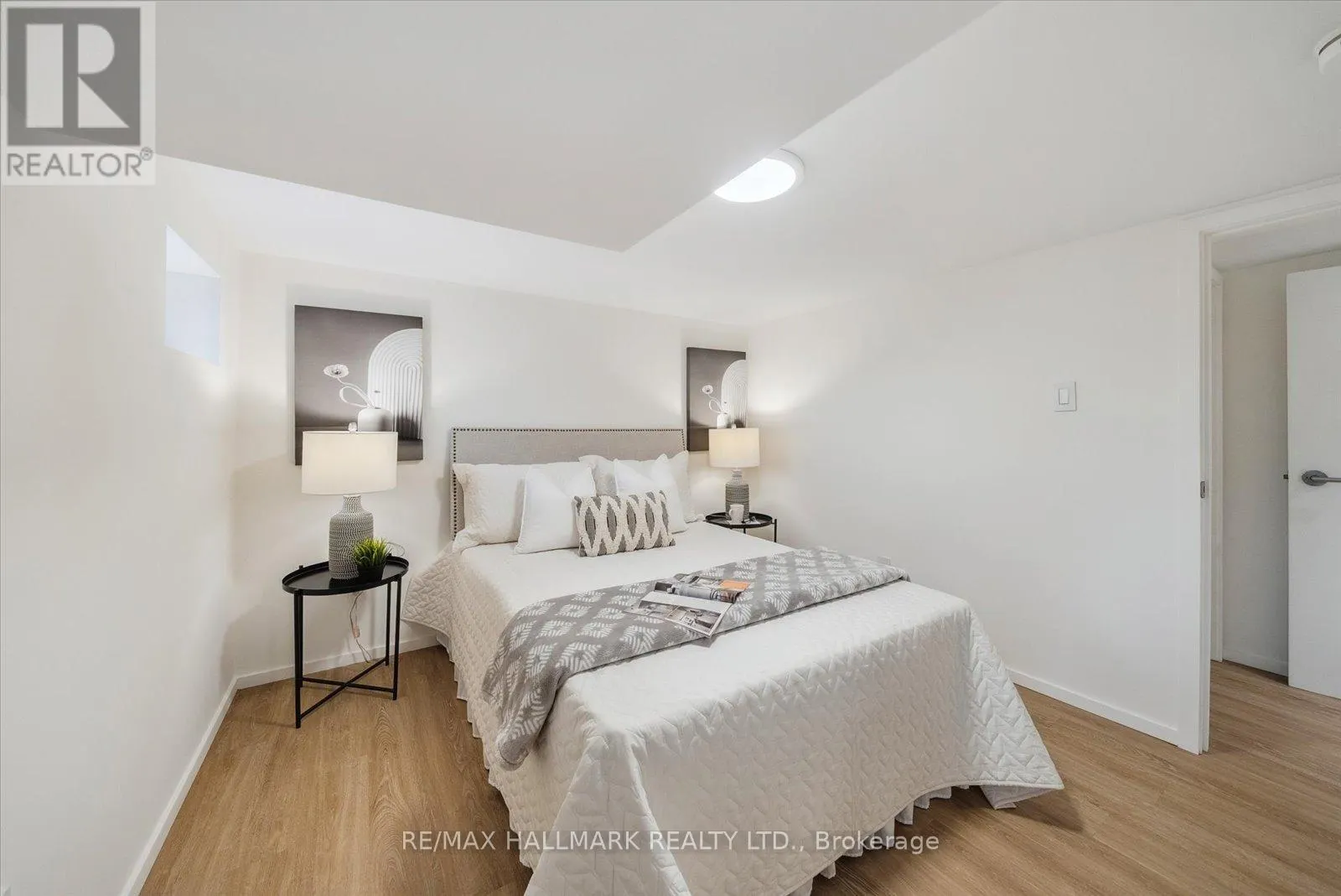 7 IVY AVENUE