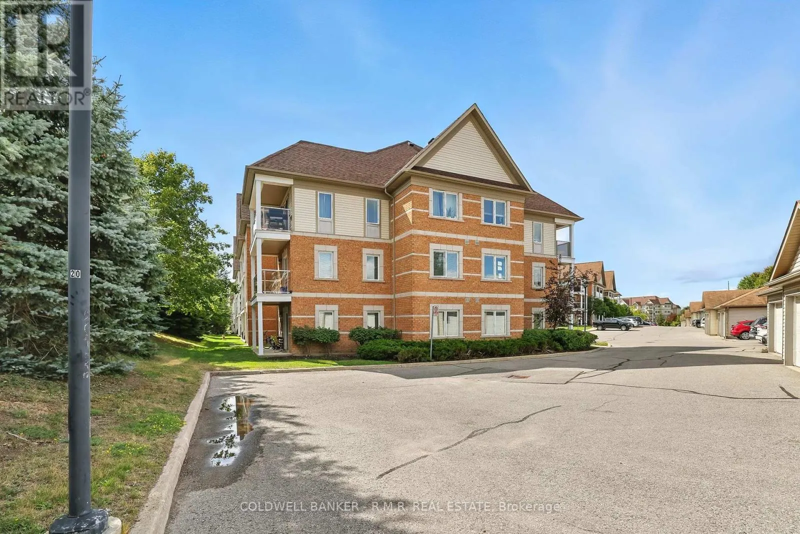 310 - 124 ASPEN SPRINGS DRIVE, #310