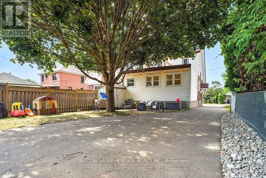 441 MILLER AVENUE