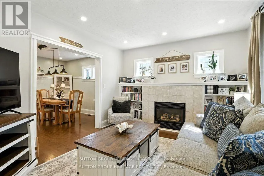 441 MILLER AVENUE