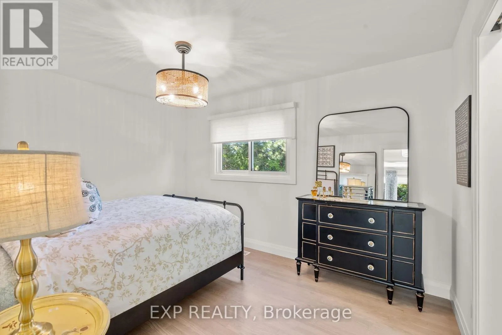 24 RIVERVIEW DRIVE
