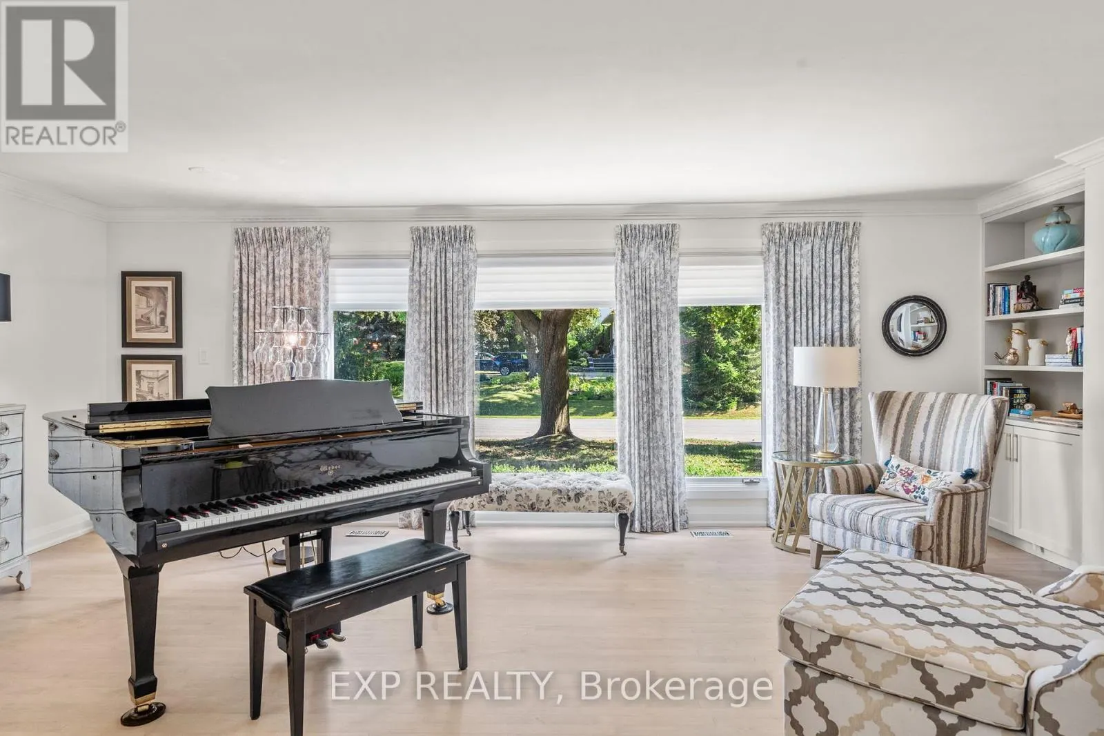 24 RIVERVIEW DRIVE