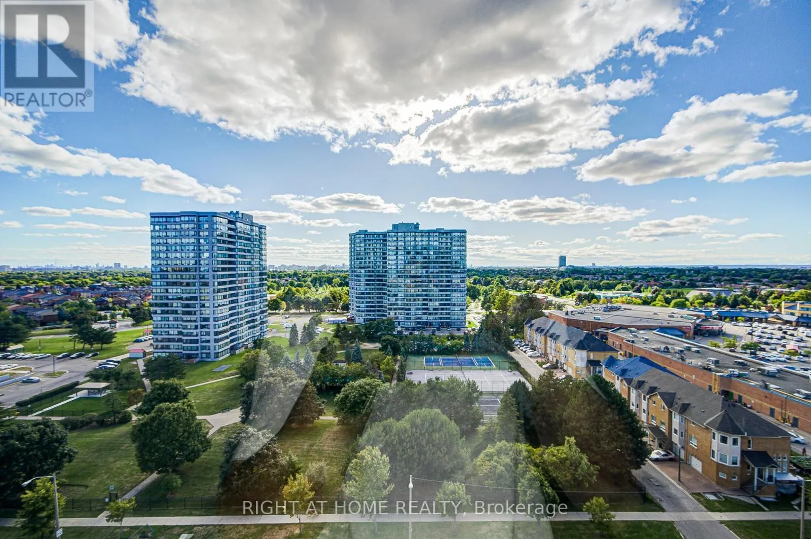 1501 - 88 ALTON TOWERS CIRCLE