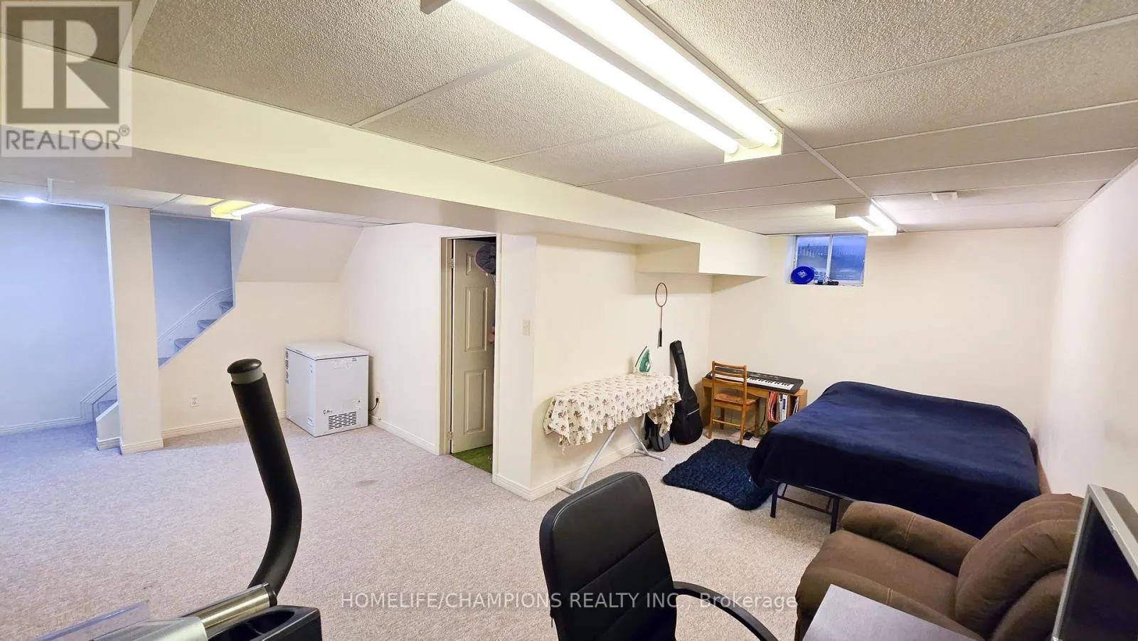 164 WRIGHT CRESCENT